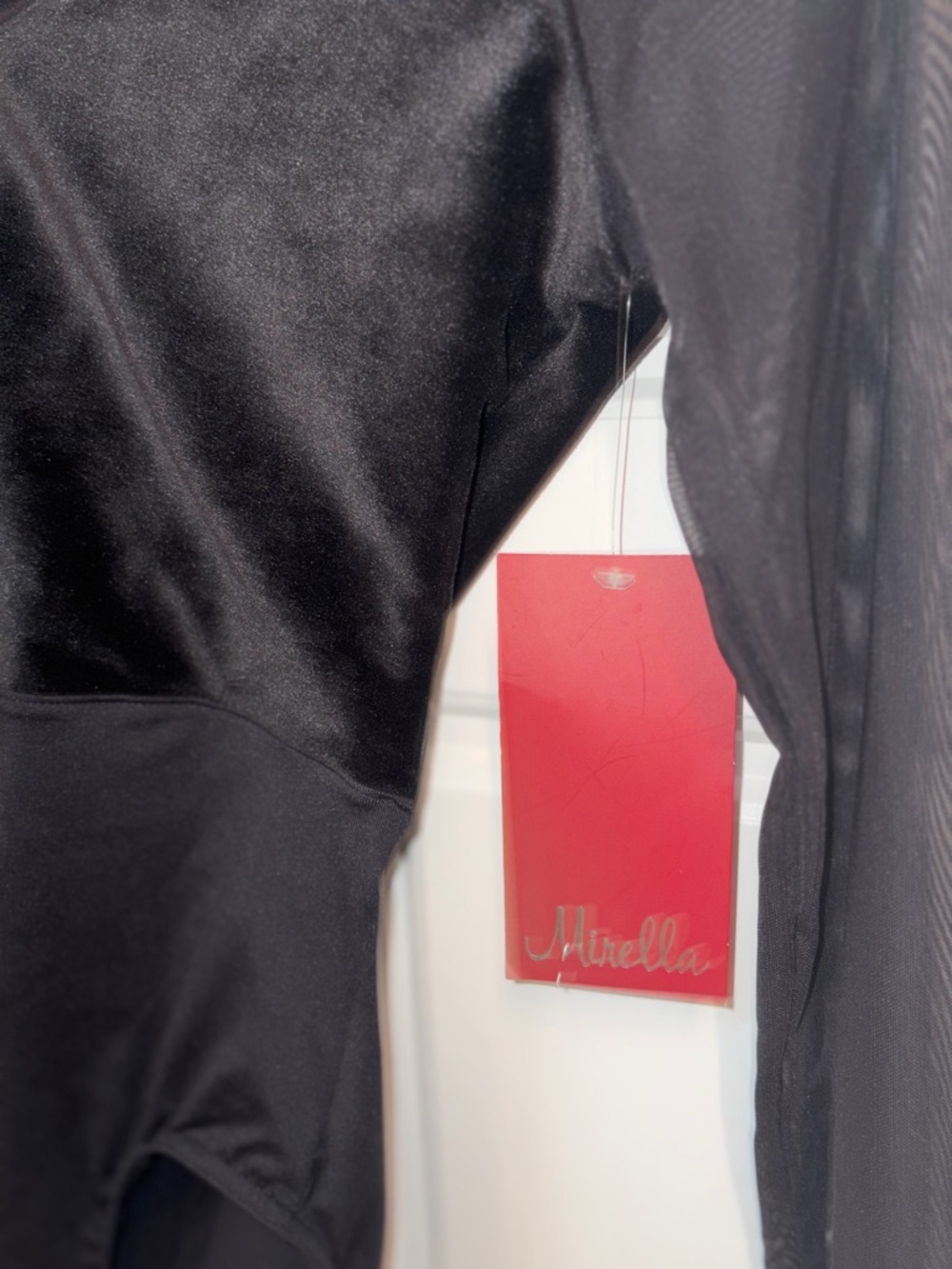 BNWT Mirella Velvet Sweetheart Bodysuit. - Picture 2 of 7